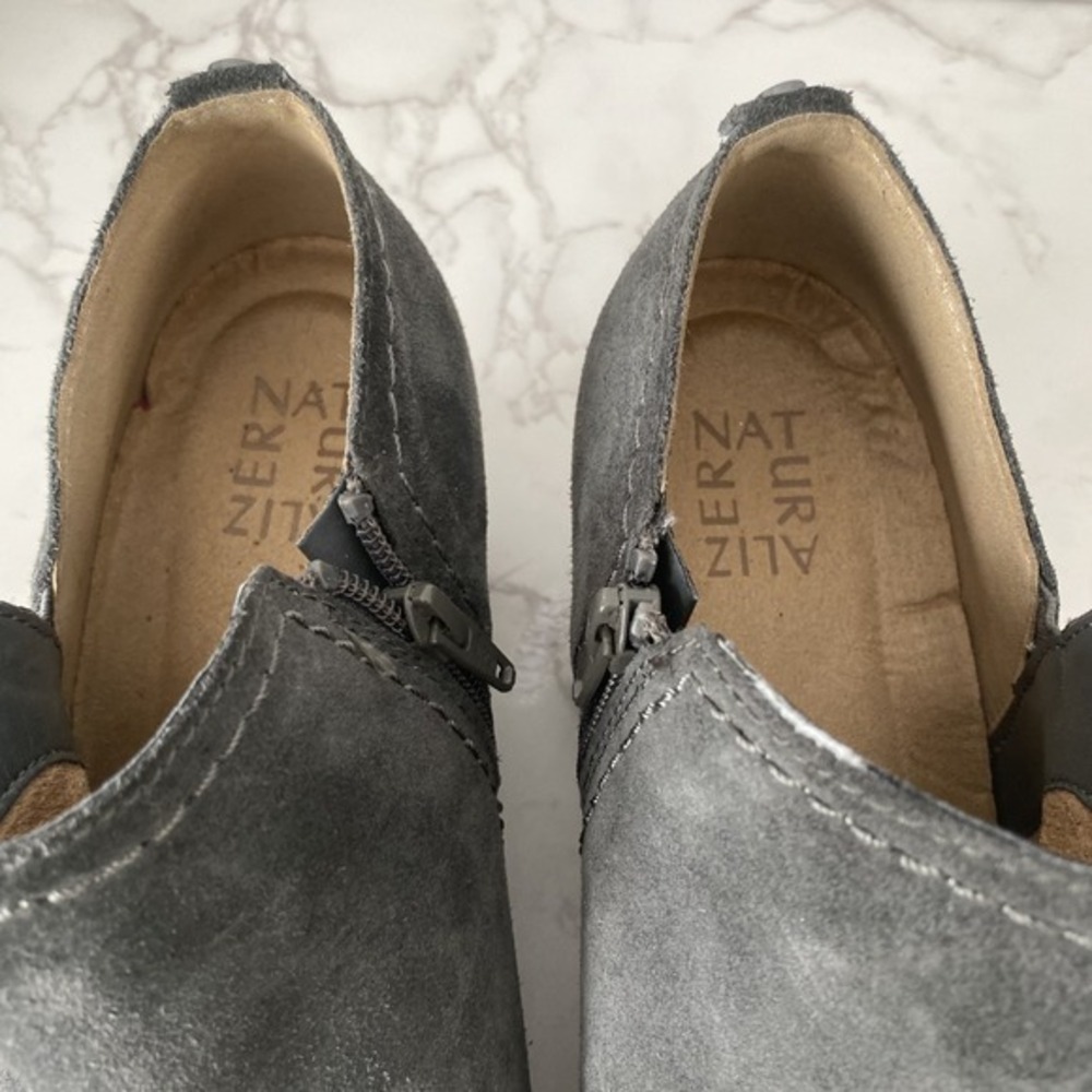 Naturalizer Zarie Ankle Boots 8.5 W Grey Suede Mid Heel Western Bootie - Picture 4 of 15